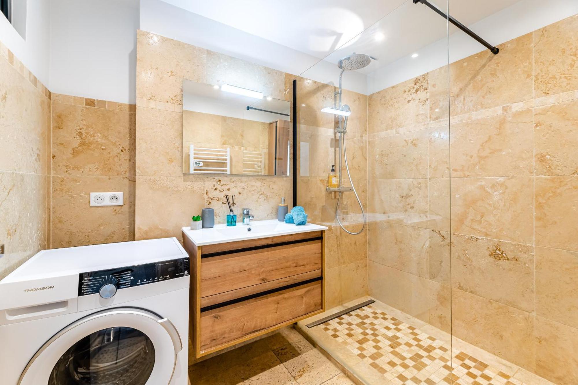 Apartment Le Marignan- Rdc - Garage - Classe 3 Etoiles *